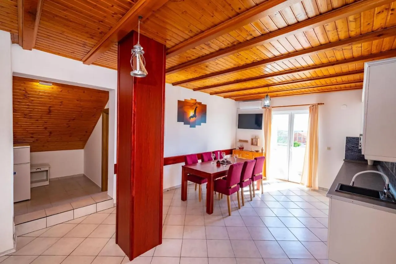 Villa Eagle Benkovac Croatia
